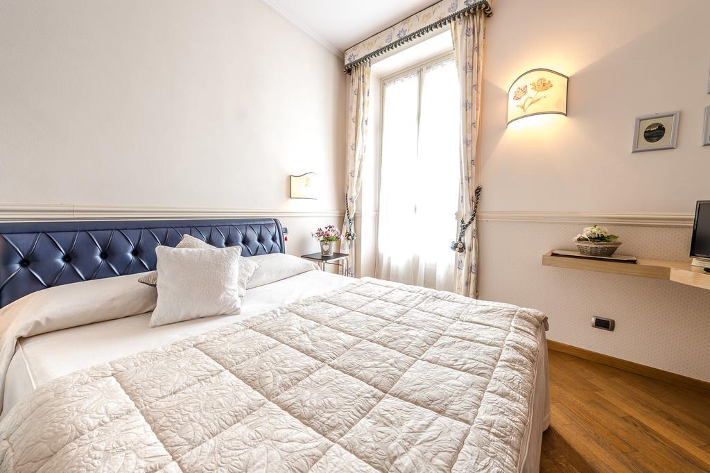 Ristorante Albergo Ca' Vittoria Tigliole Luaran gambar